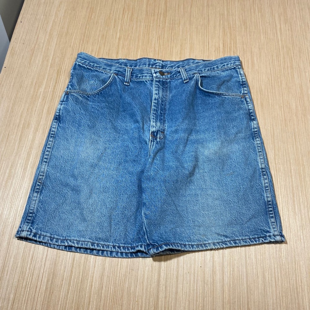 Rustler Mens Blue Denim Jean Shorts Medium Wash Relaxed Fit Size 36